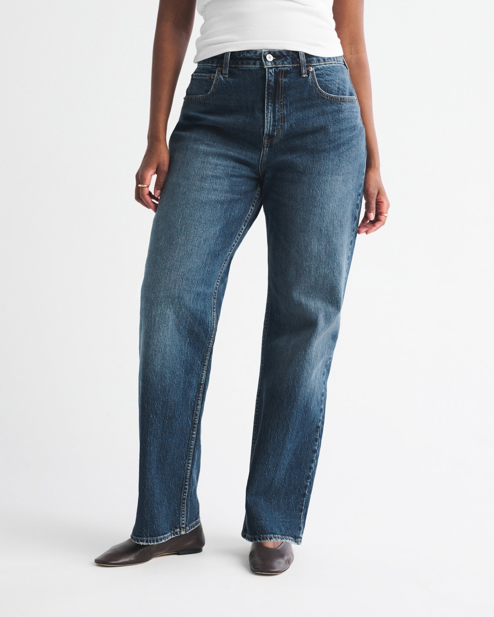 Abercrombie Curve Love High Rise 90s Relaxed Jean