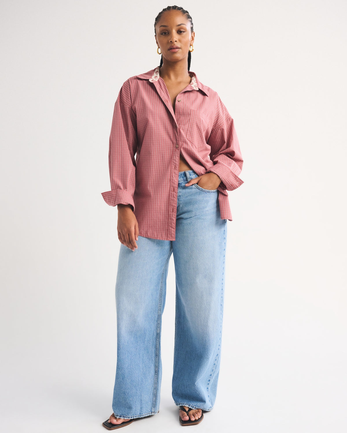 Abercrombie Curve Love Low Rise Ultra Loose Cuffed Hem Jean