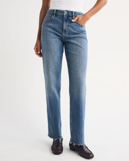 Abercrombie Curve Love High Rise 90s Straight Jean