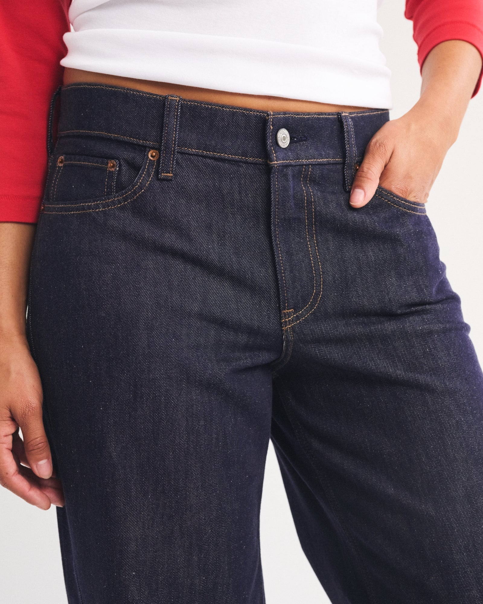 Abercrombie Curve Love Low Rise Ultra Loose Cuffed Hem Jean