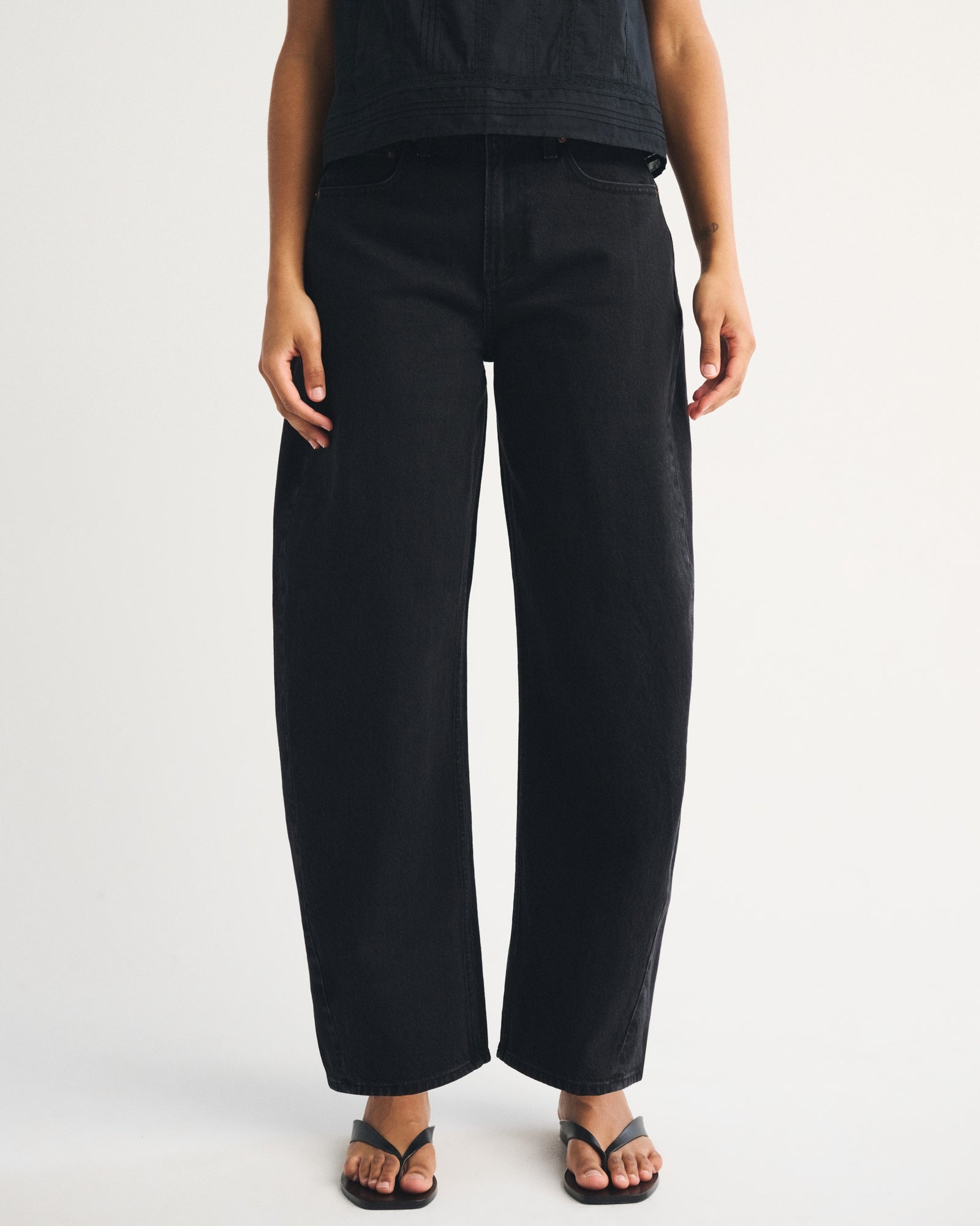 Abercrombie Curve Love High Rise Barrel Jean