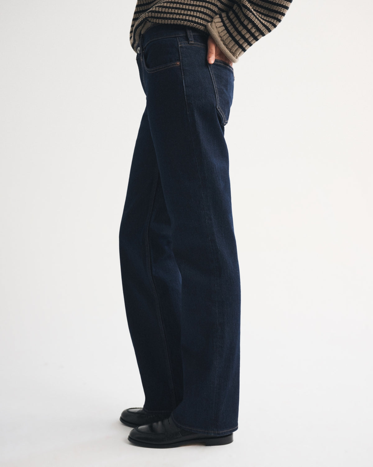 Abercrombie Low Rise 90s Relaxed Jean