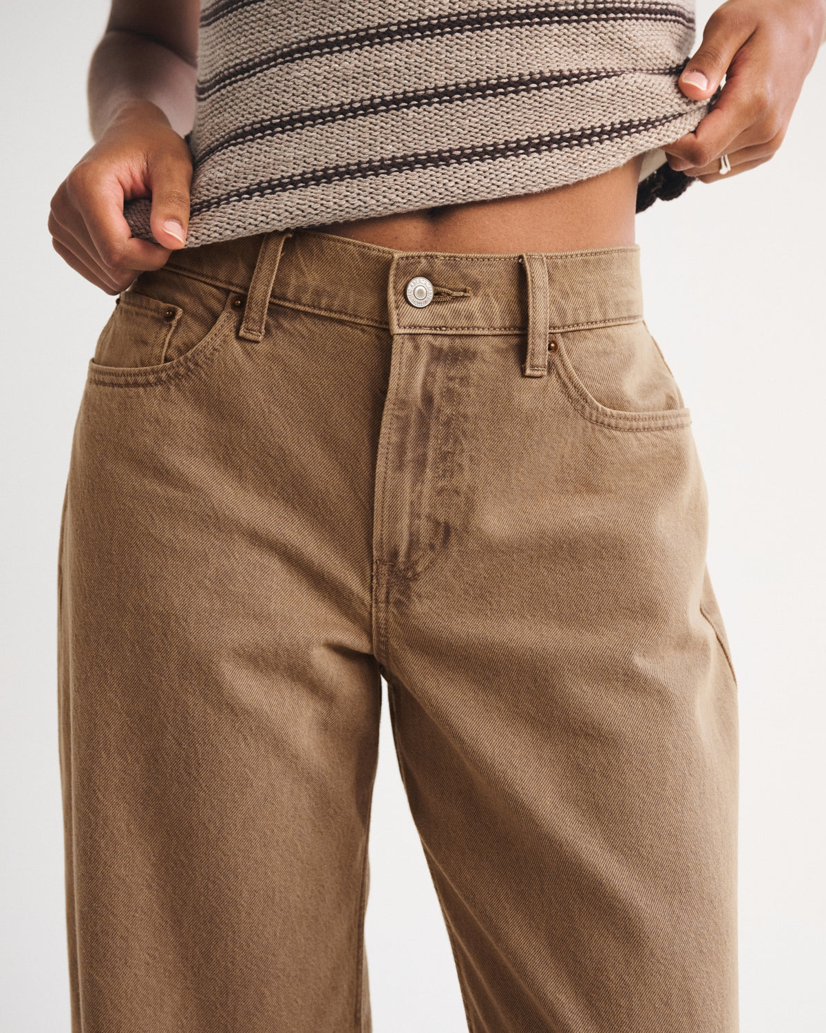 Abercrombie Curve Love Low Rise Ultra Loose Cuffed Hem Jean