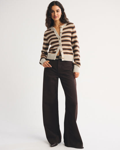Abercrombie High Rise Wide Leg Fish Embroidered Jean