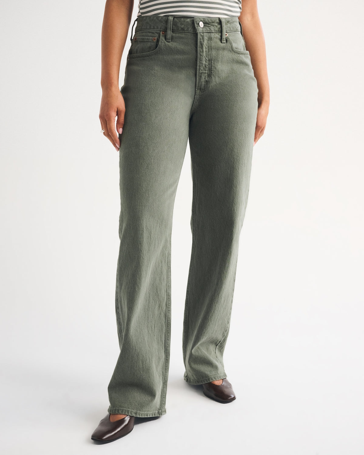 Abercrombie Curve Love High Rise 90s Relaxed Jean