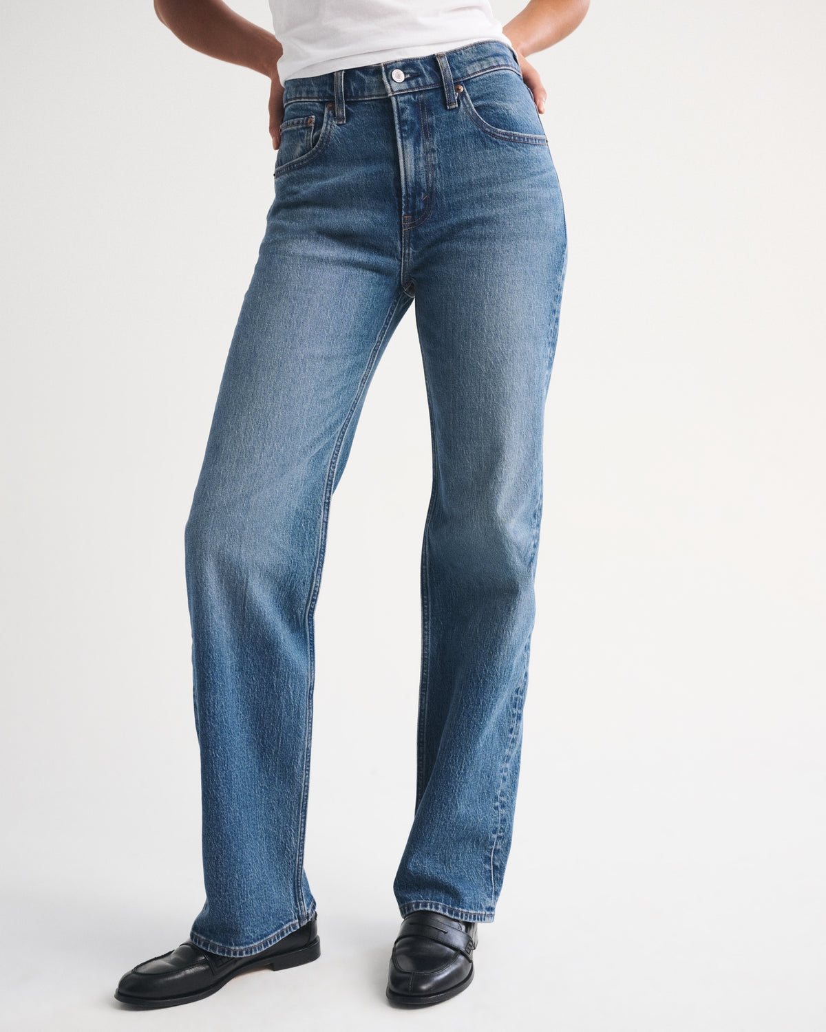 Abercrombie High Rise 90s Relaxed Jean