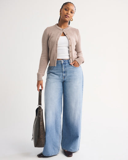 Abercrombie Curve Love High Rise Wide Leg Fish Embroidered Jean