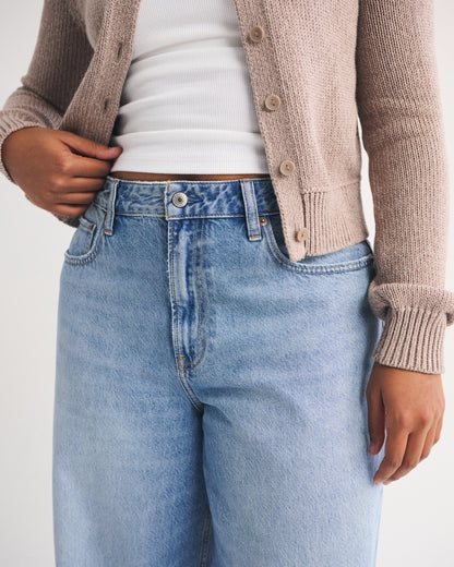 Abercrombie Curve Love High Rise Wide Leg Fish Embroidered Jean