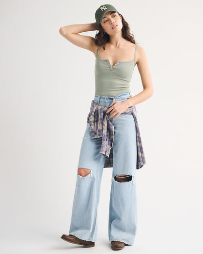 Abercrombie High Rise Wide Leg Fish Embroidered Jean