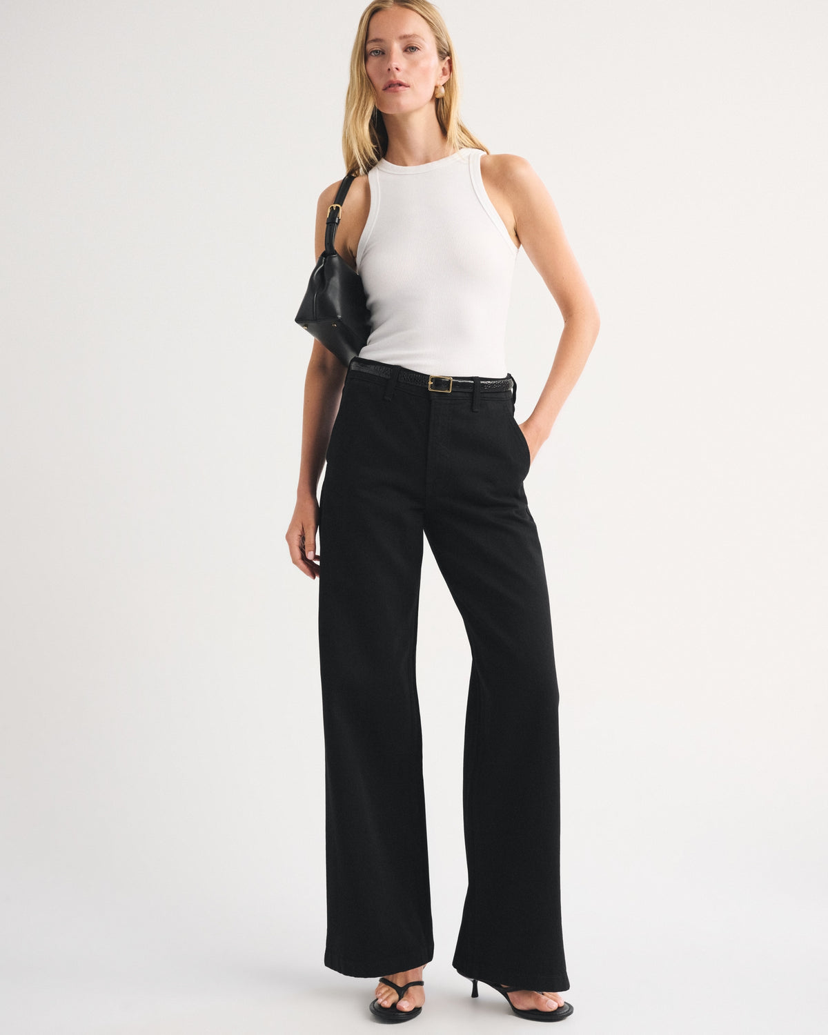 Abercrombie High Rise Wide Leg Fish Embroidered Jean