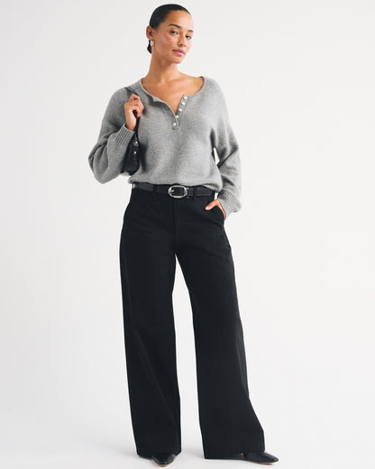 Abercrombie Curve Love High Rise Wide Leg Fish Embroidered Jean