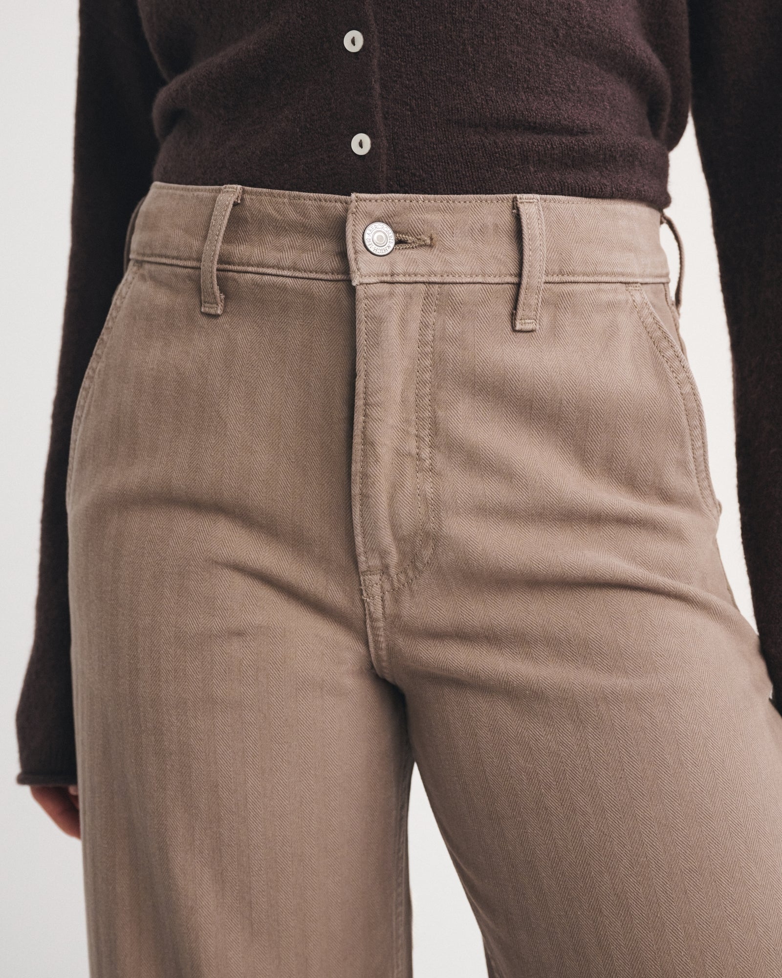 Abercrombie High Rise Wide Leg Trouser Jean