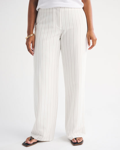 Abercrombie Curve Love Clean Waist Low Rise Tailored Wide Leg Pant