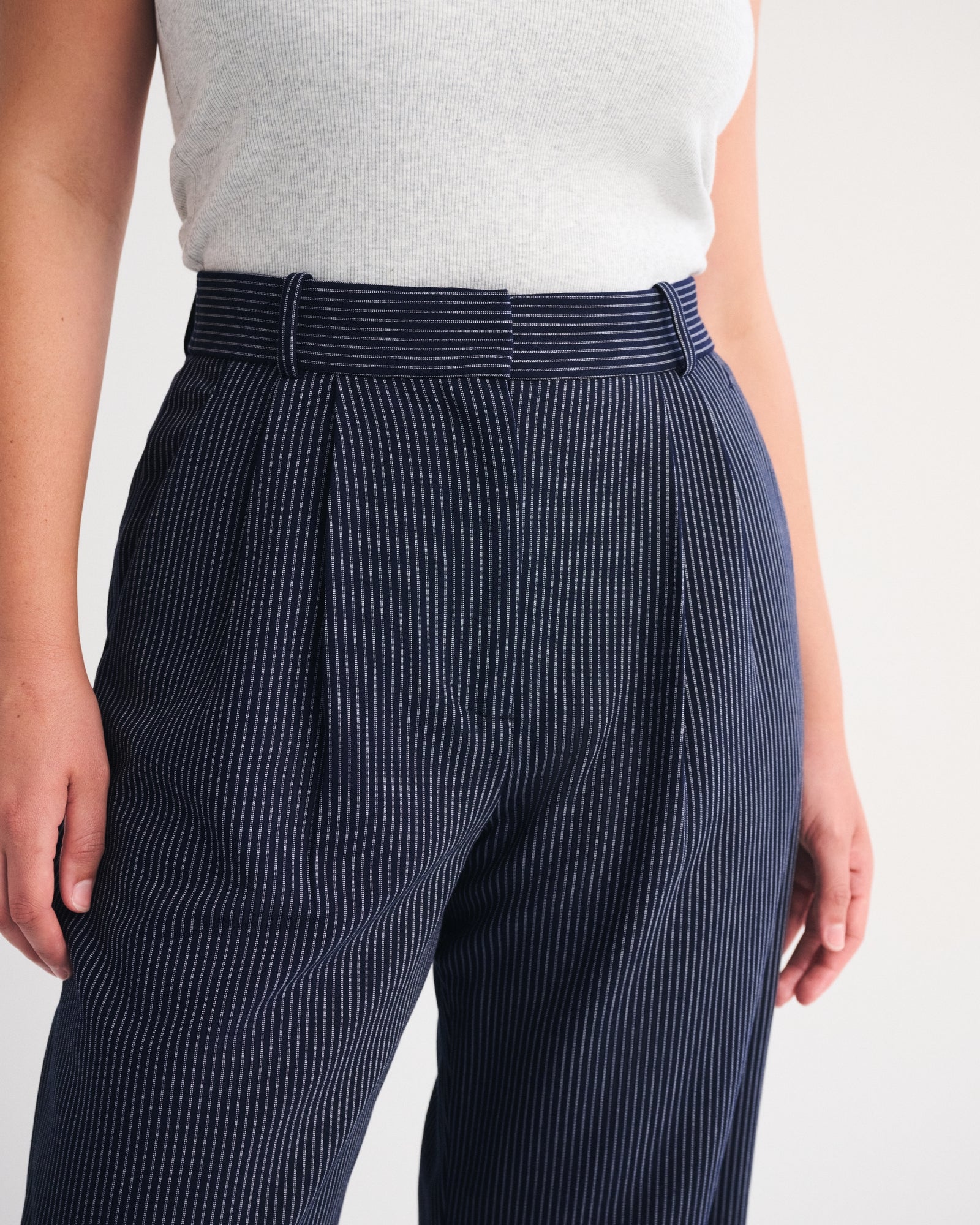 Abercrombie Curve Love A&F Sloane Tailored Hardware Wide Leg Pant