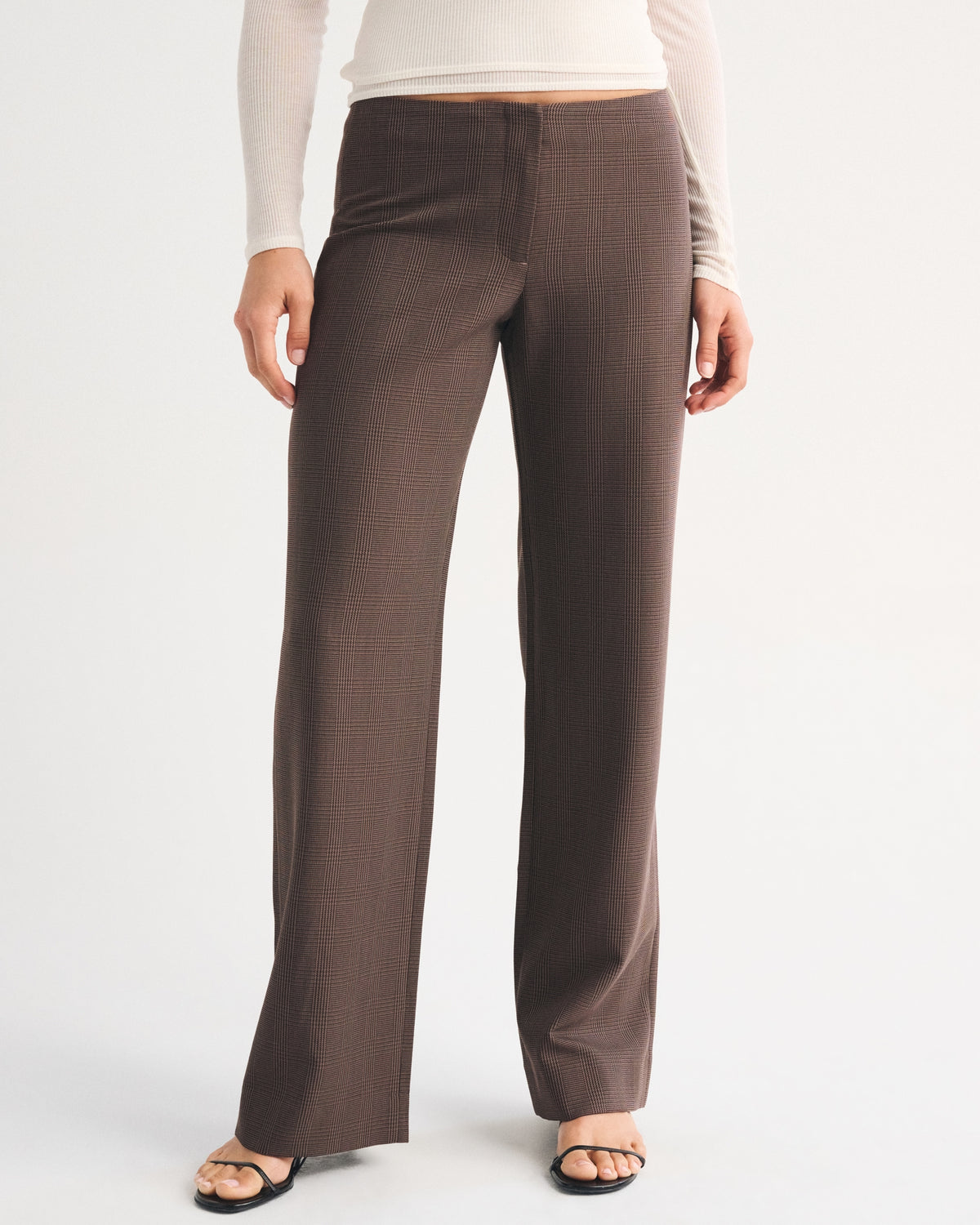 Abercrombie Clean Waist Low Rise Tailored Wide Leg Pant