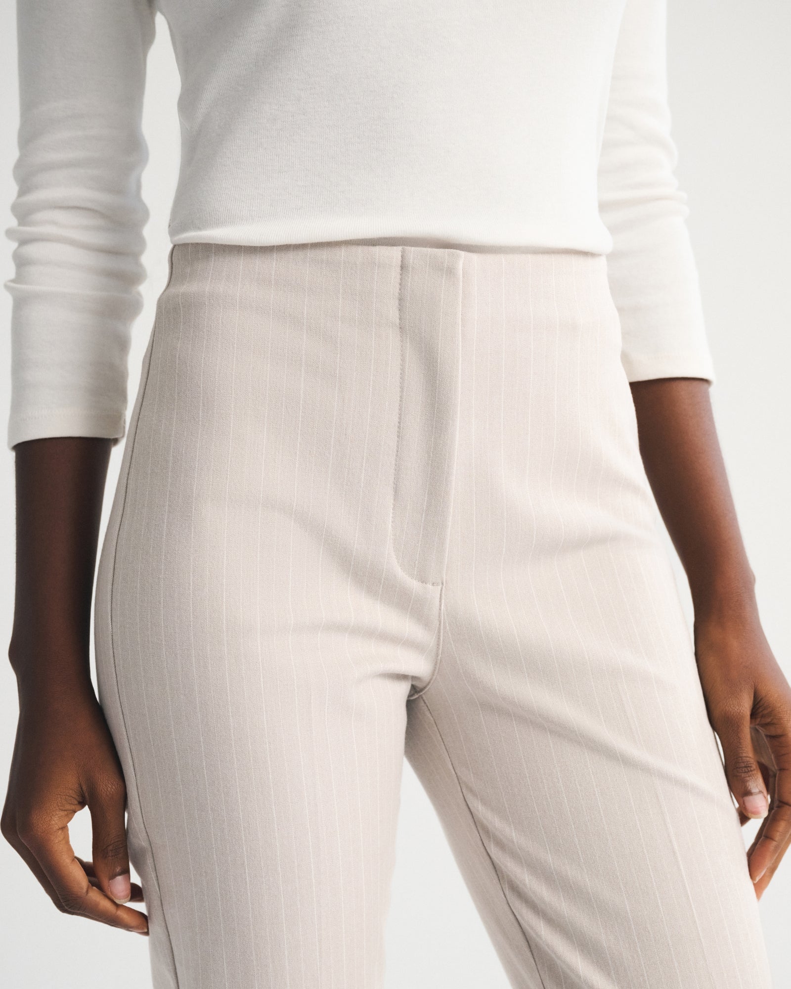 Abercrombie A&F Forme Capri Pant