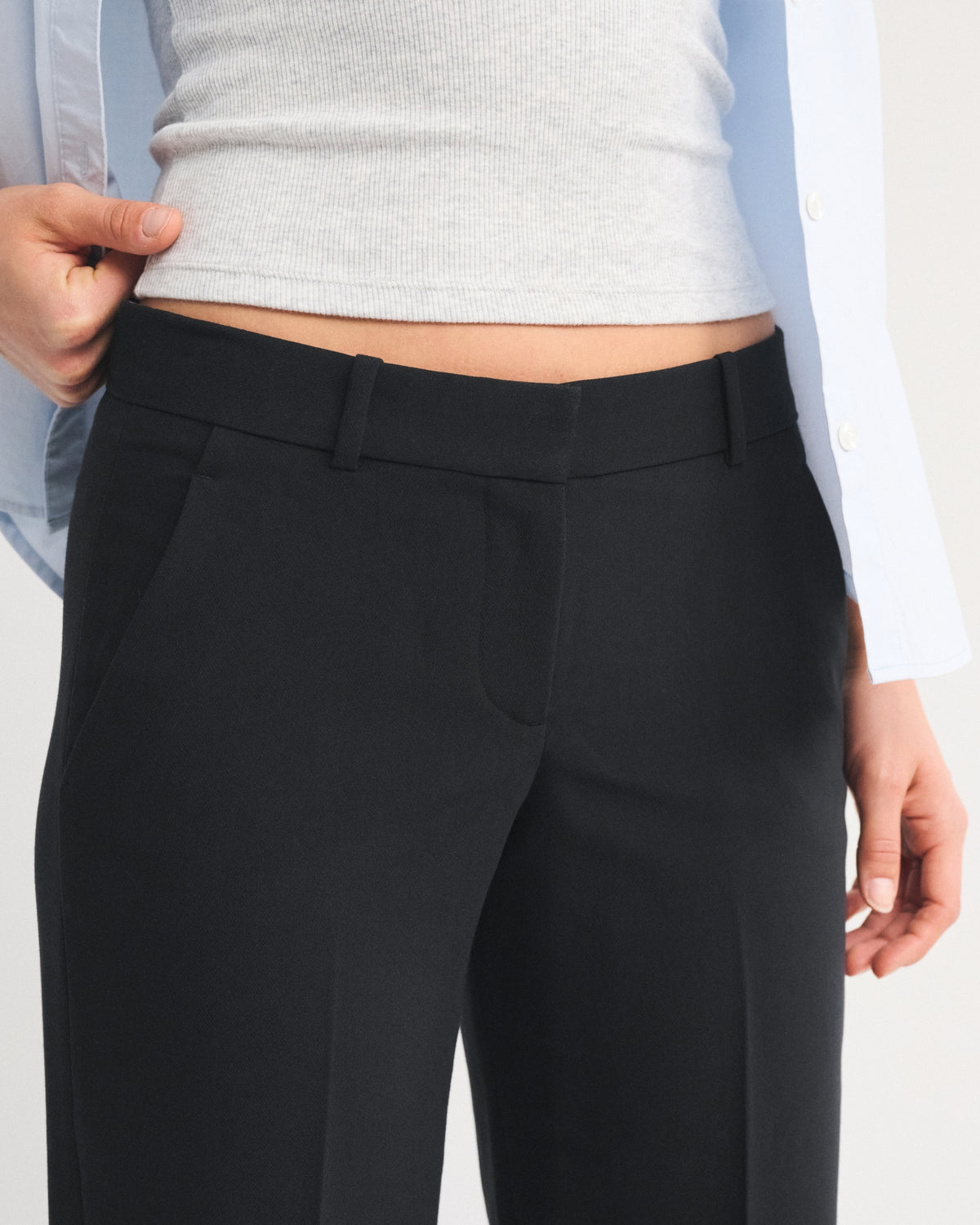 Abercrombie Low Rise Adjustable Waist Tailored Straight Pant