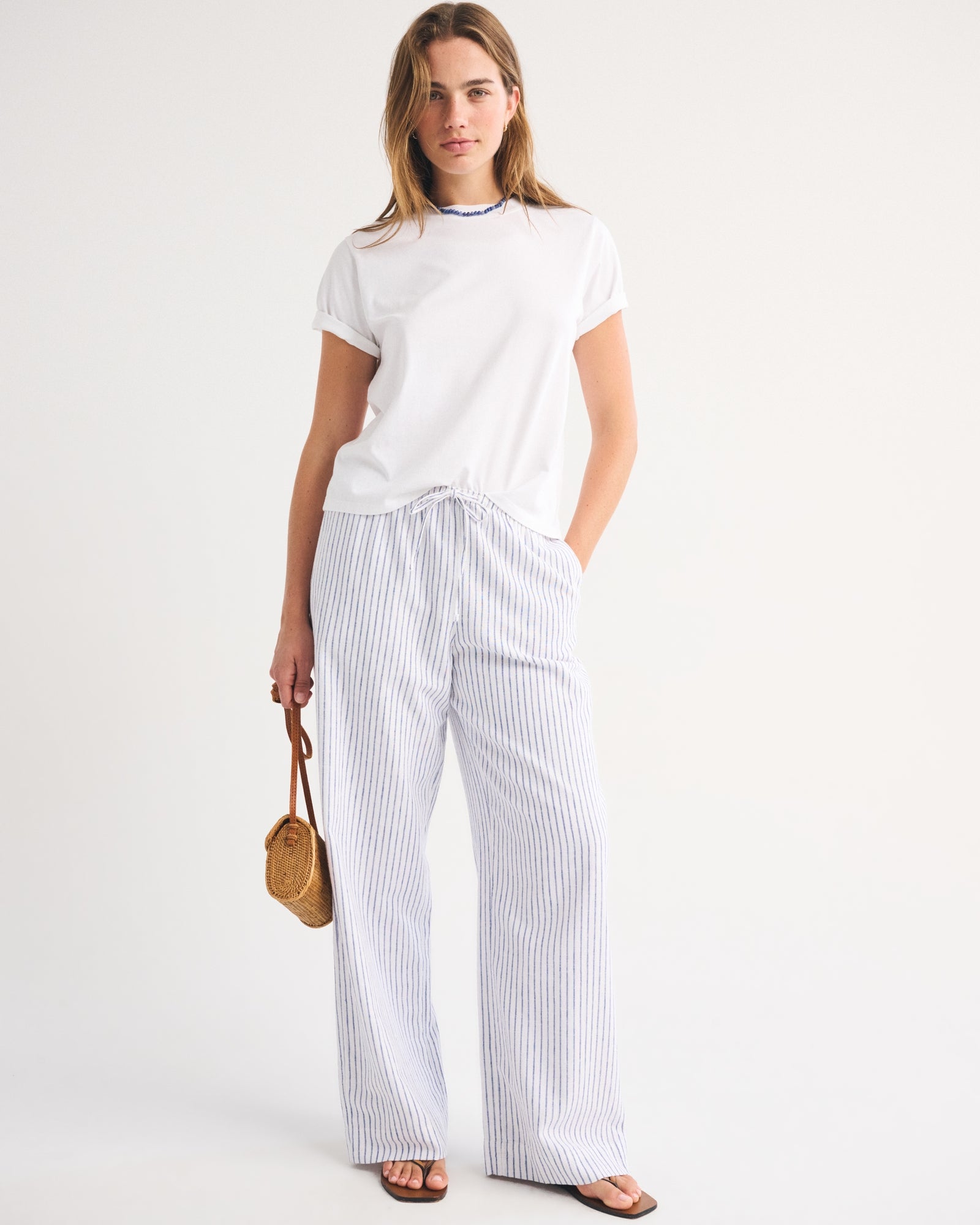 Abercrombie A&F Gemma Linen-Blend Wide Leg Pull-On Pant