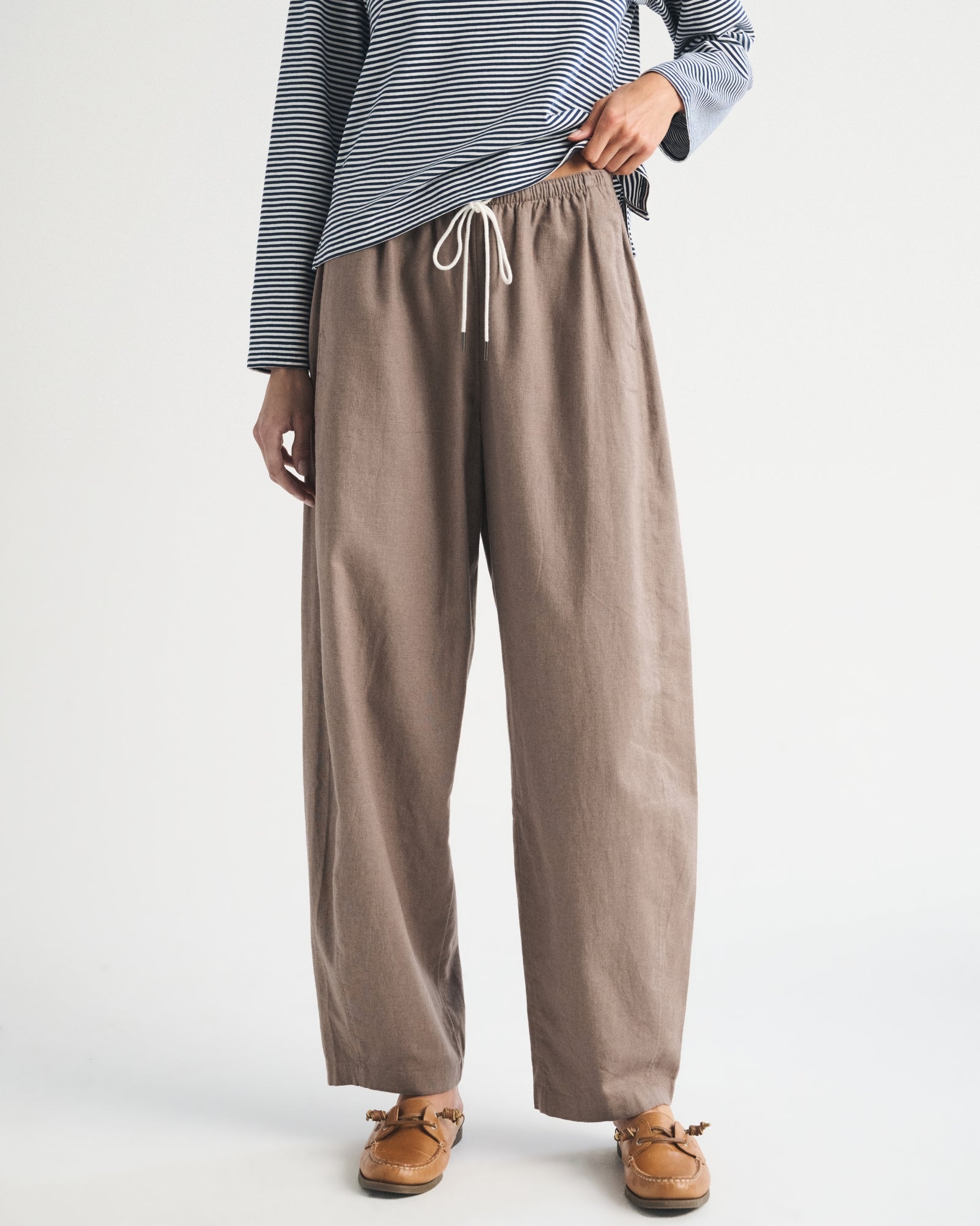 Abercrombie Linen-Blend Barrel Pull-On Pant