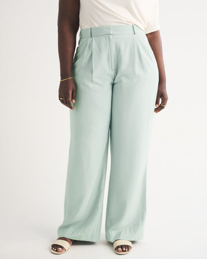 Abercrombie Curve Love A&F Sloane Lightweight Crepe Tailored Wide Leg Pant