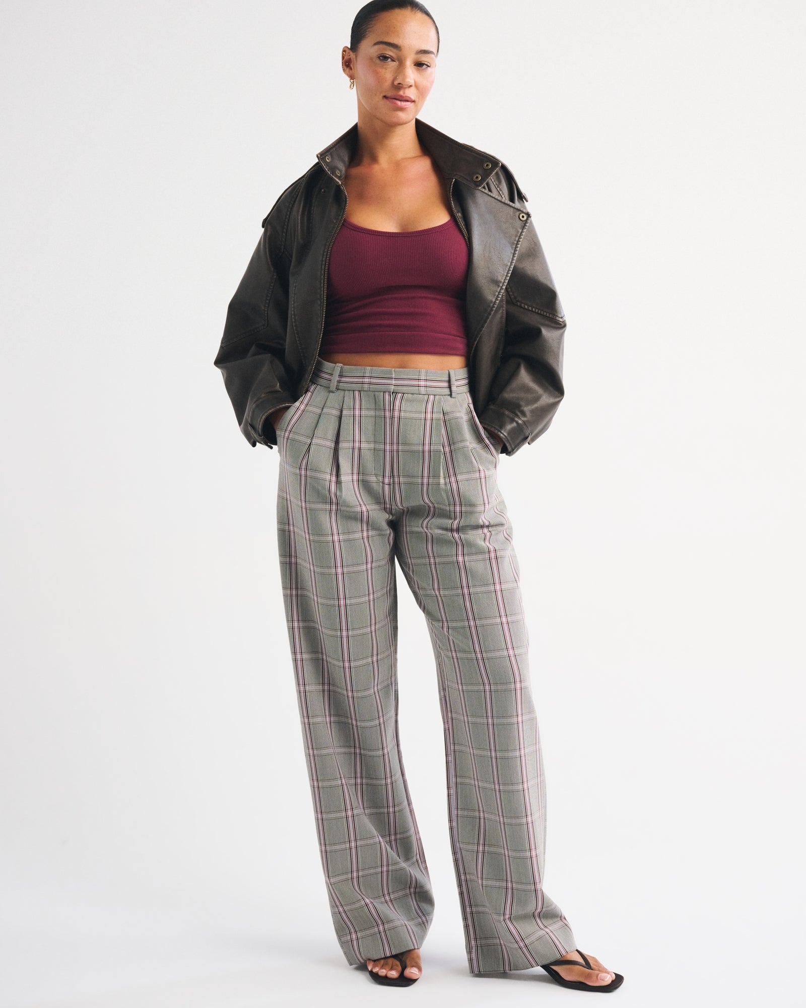 Abercrombie Curve Love A&F Sloane Tailored Hardware Wide Leg Pant