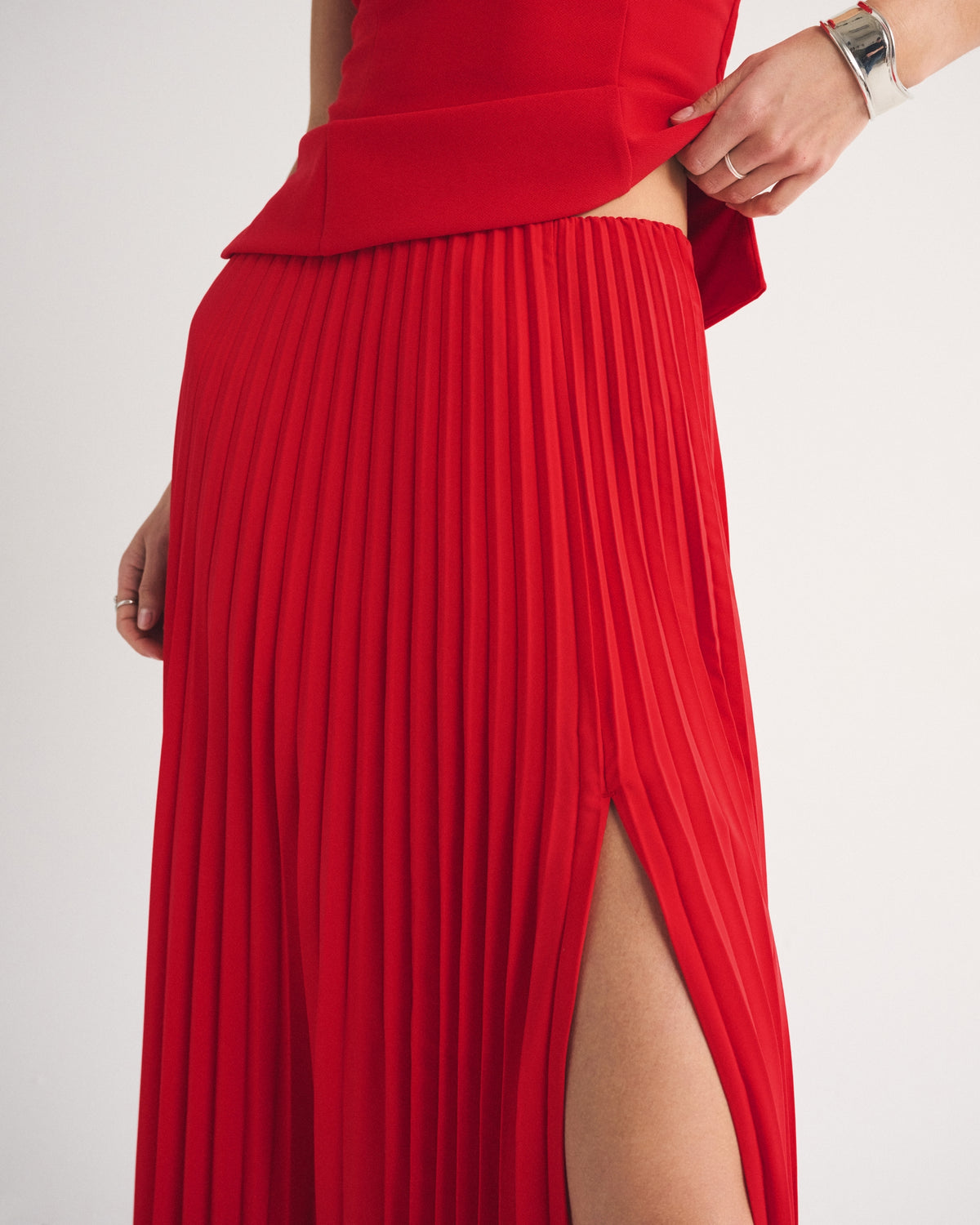Abercrombie High Rise Pleated Maxi Set Skirt