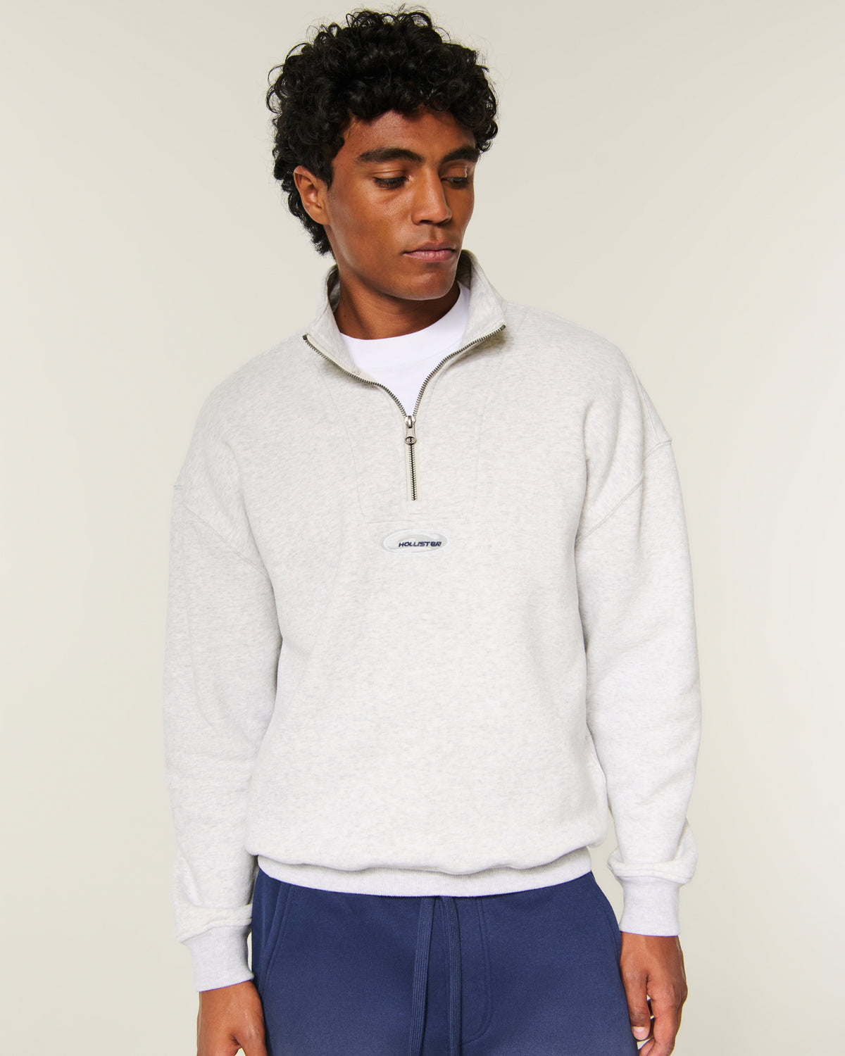 Hollister Boxy Quarter-Zip Logo Sweatshirt