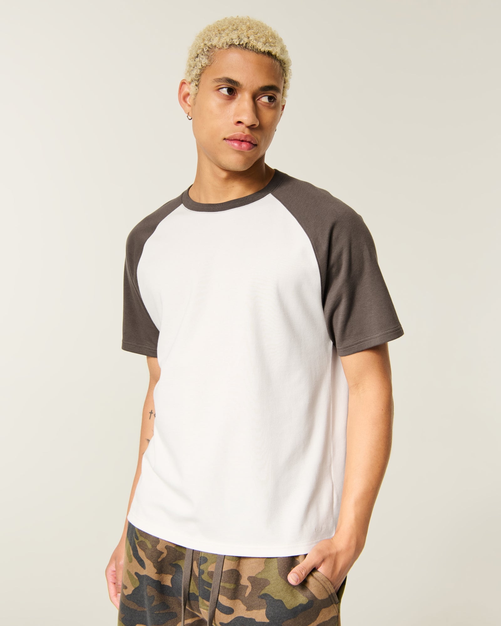 Hollister Relaxed Everyday Tee