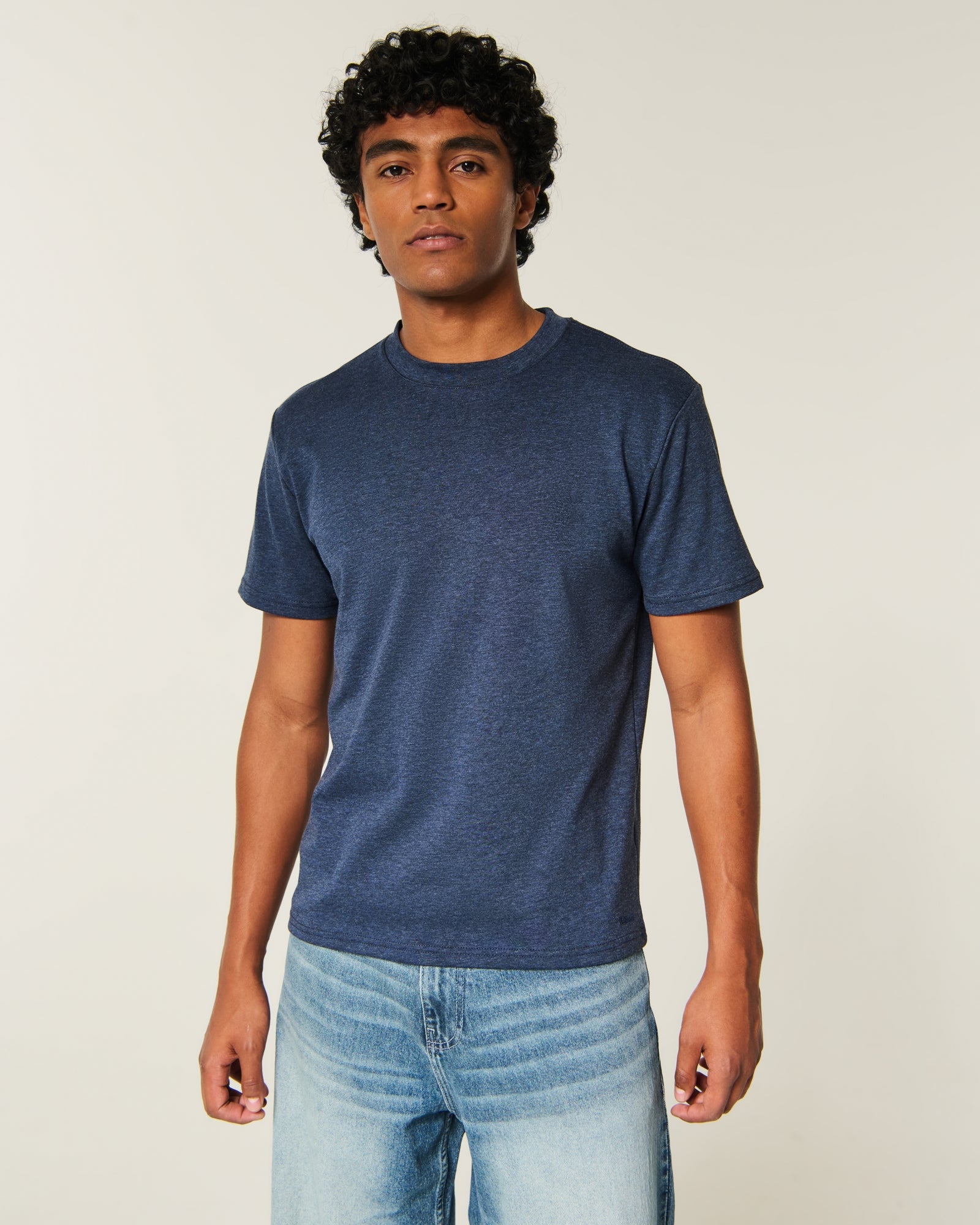 Hollister Relaxed Everyday Tee