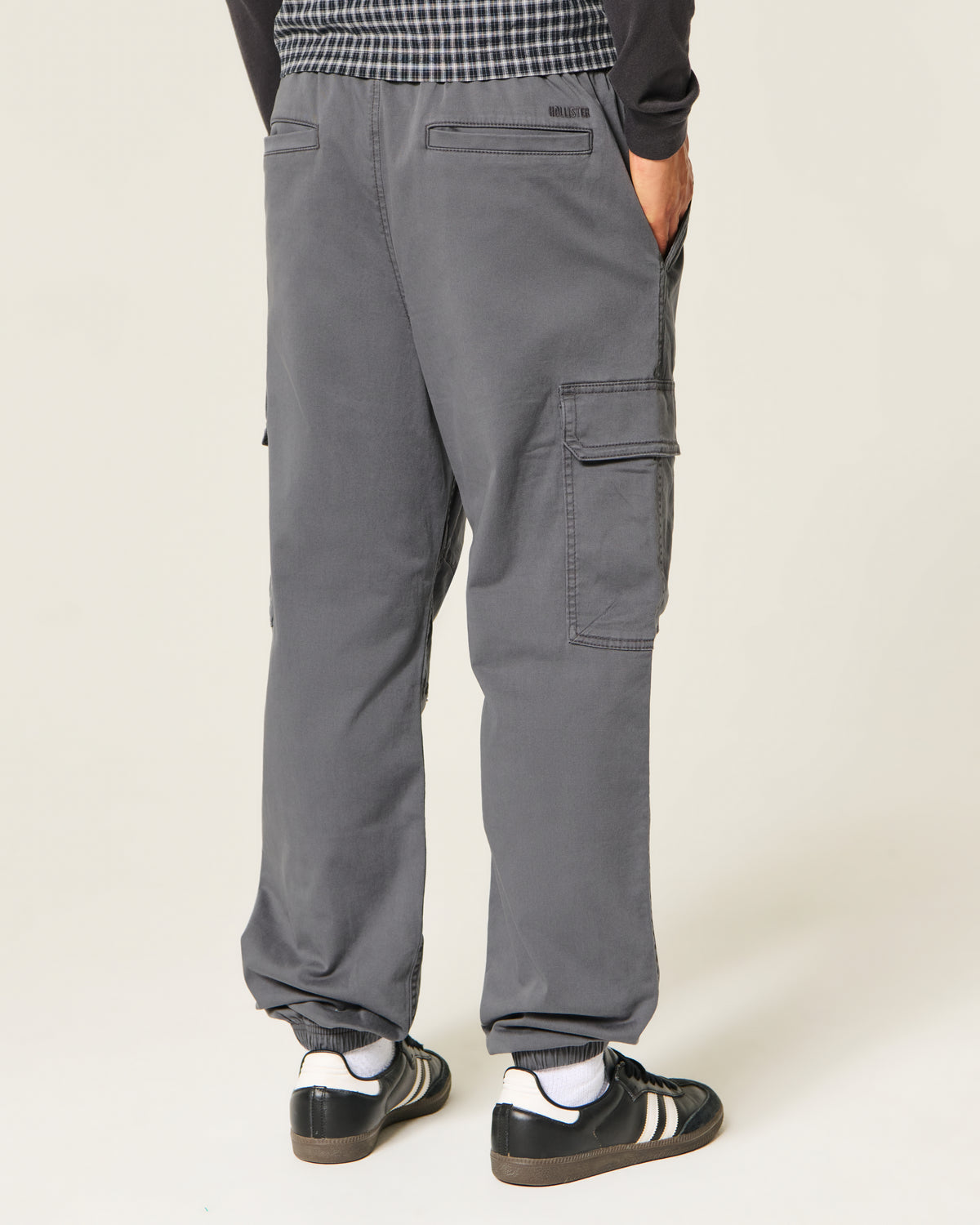 Hollister Loose Cargo Joggers
