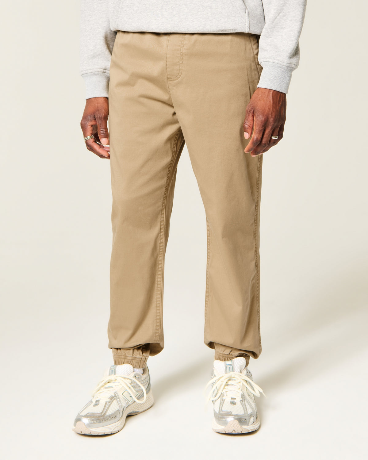 Hollister Loose Twill Cargo Joggers