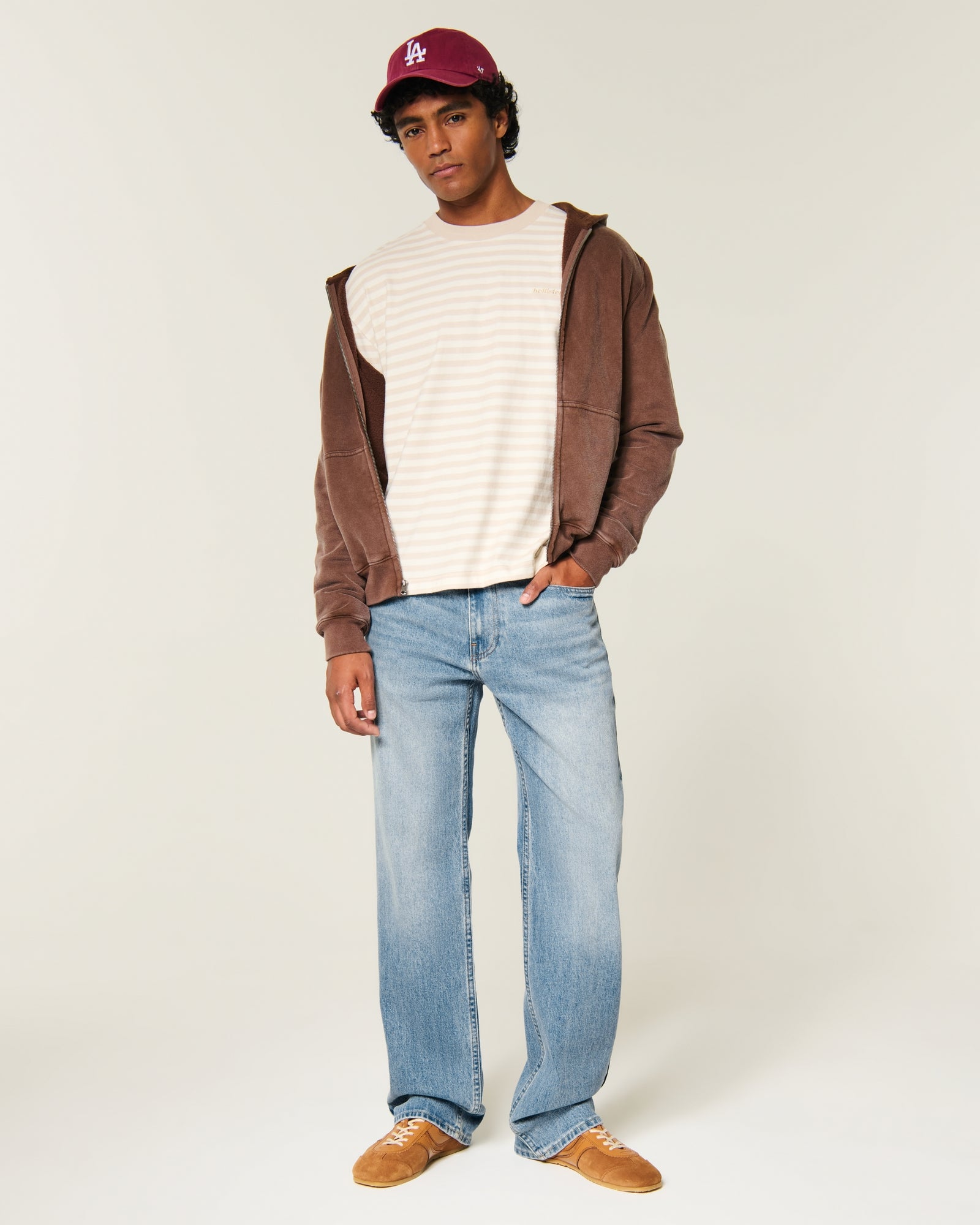 Hollister Relaxed Straight Jeans