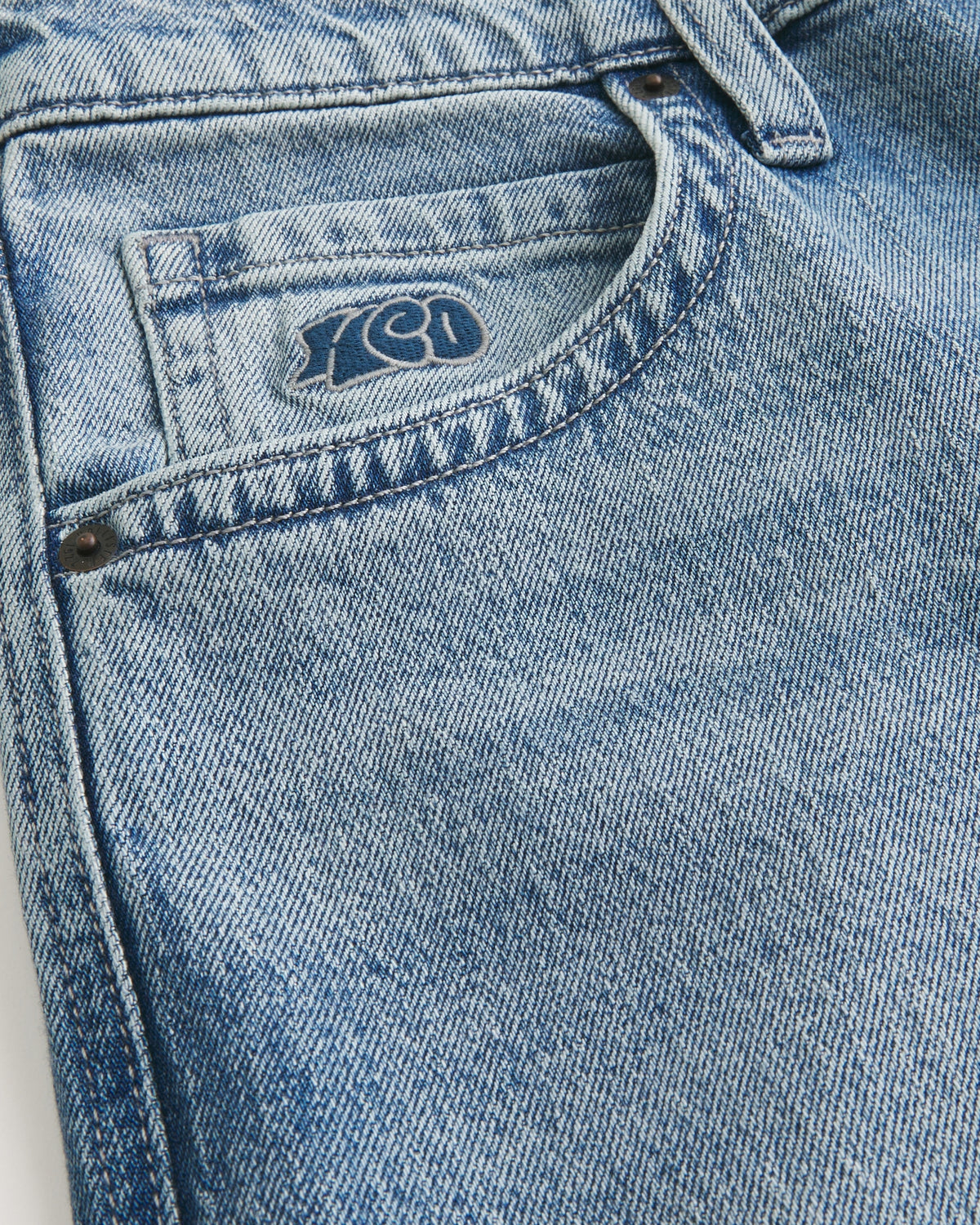 Hollister Low-Rise Baggy Jeans
