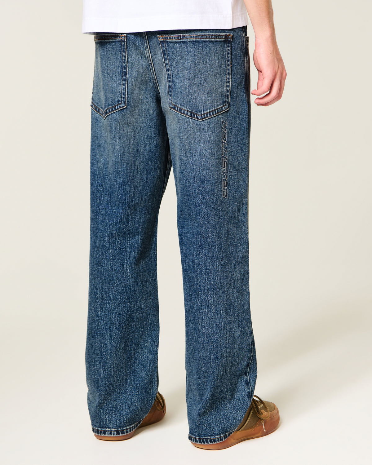 Hollister Low-Rise Baggy Jeans