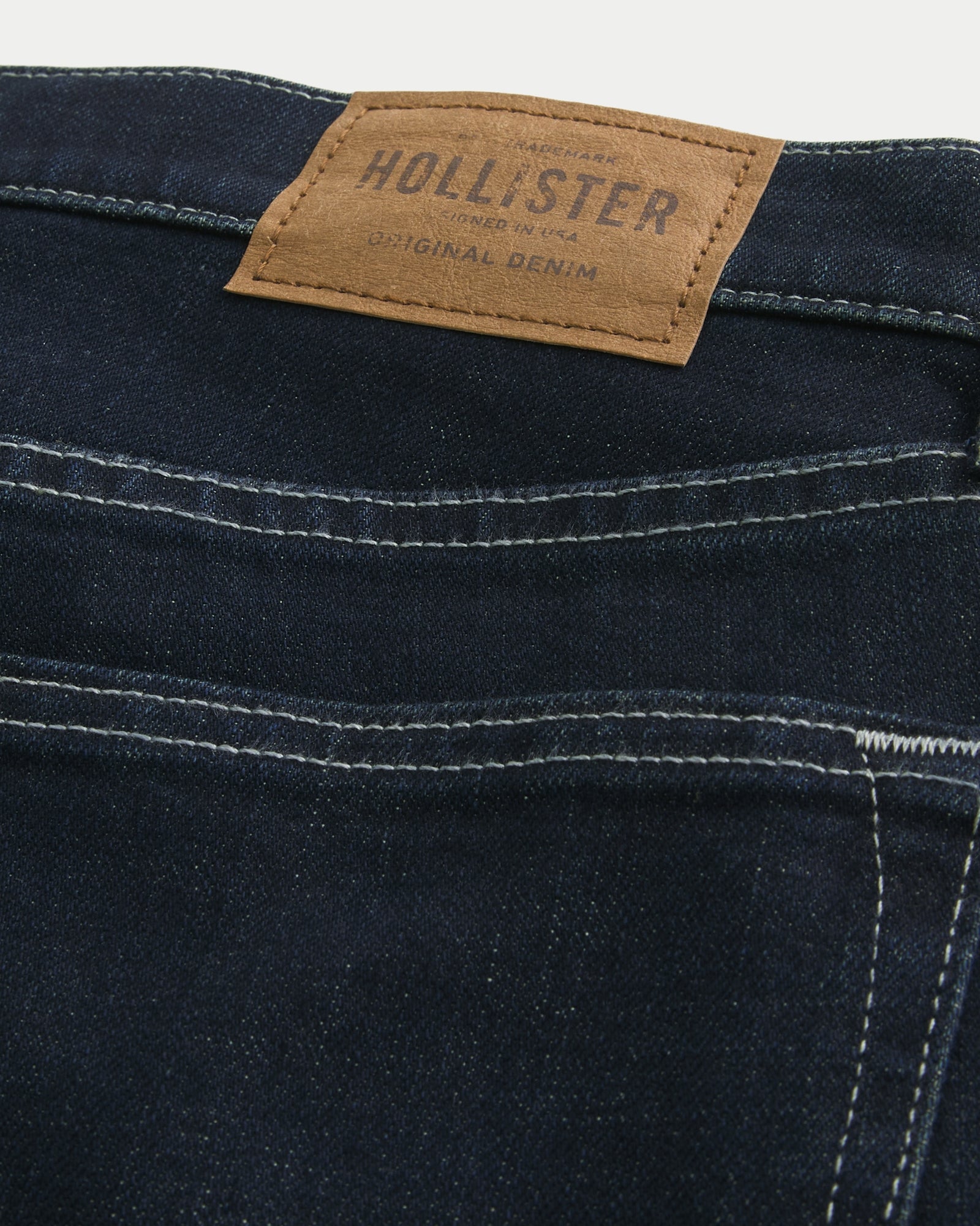 Hollister Relaxed Straight Jeans