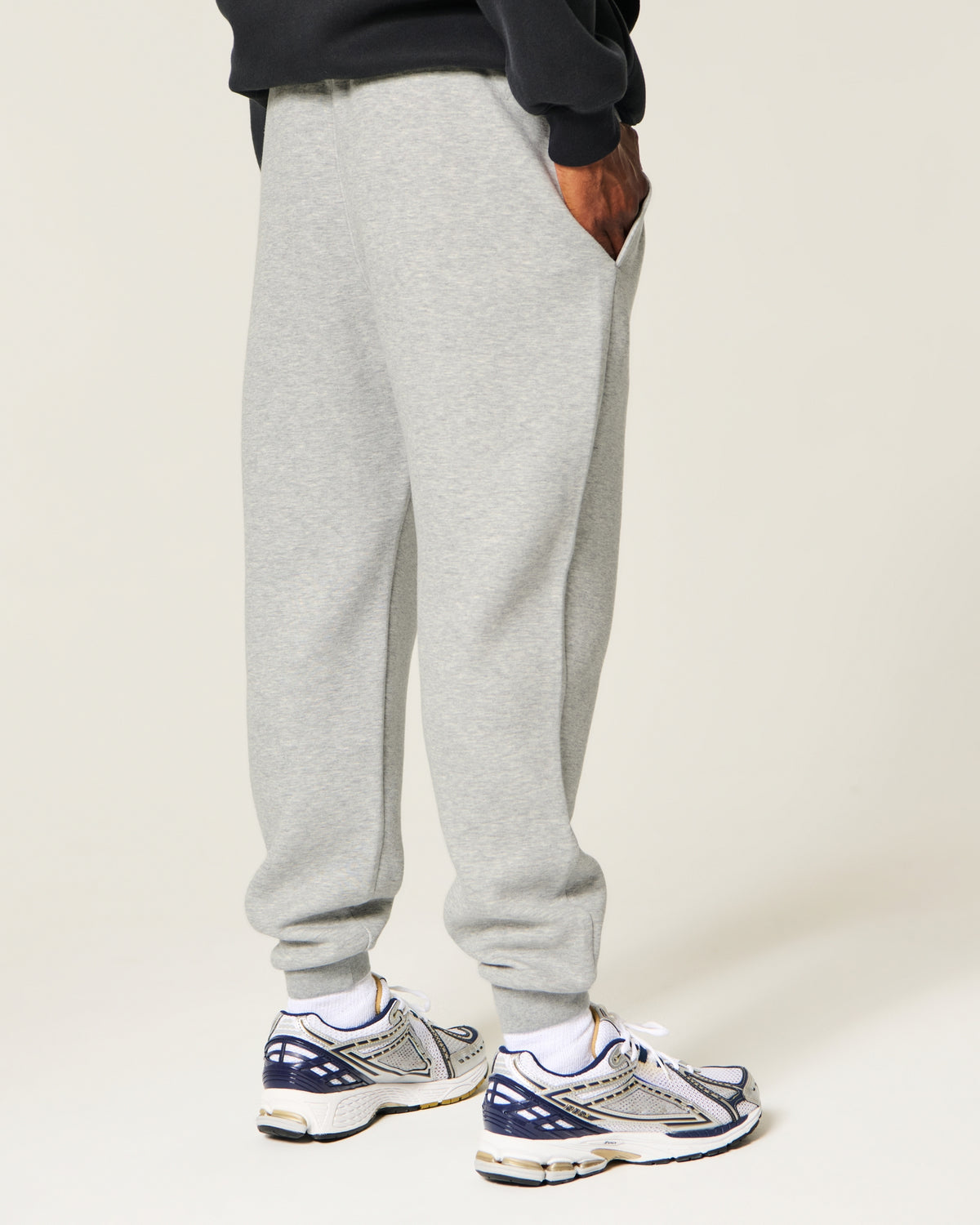 Hollister Everyday Cooling Fleece Joggers