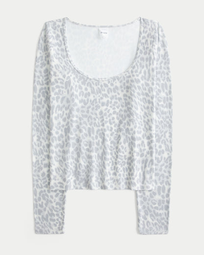 Hollister Long-Sleeve Soft Seamless Fabric Scoop T-Shirt