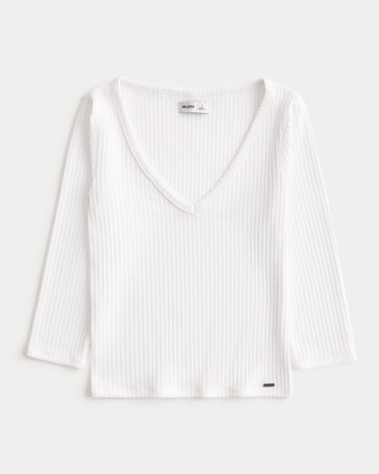 Hollister Textural Three-Quarter Sleeve V-Neck Top