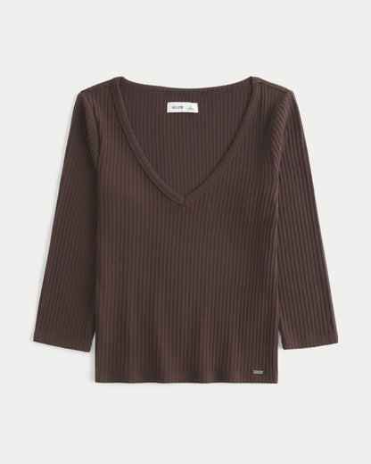 Hollister Textural Three-Quarter Sleeve V-Neck Top