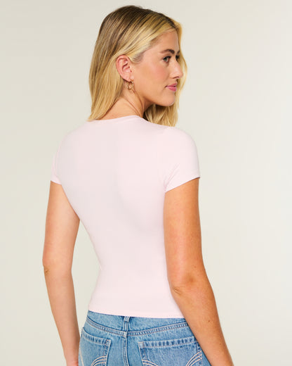 Hollister Smooth Seamless Fabric Crew Baby Tee