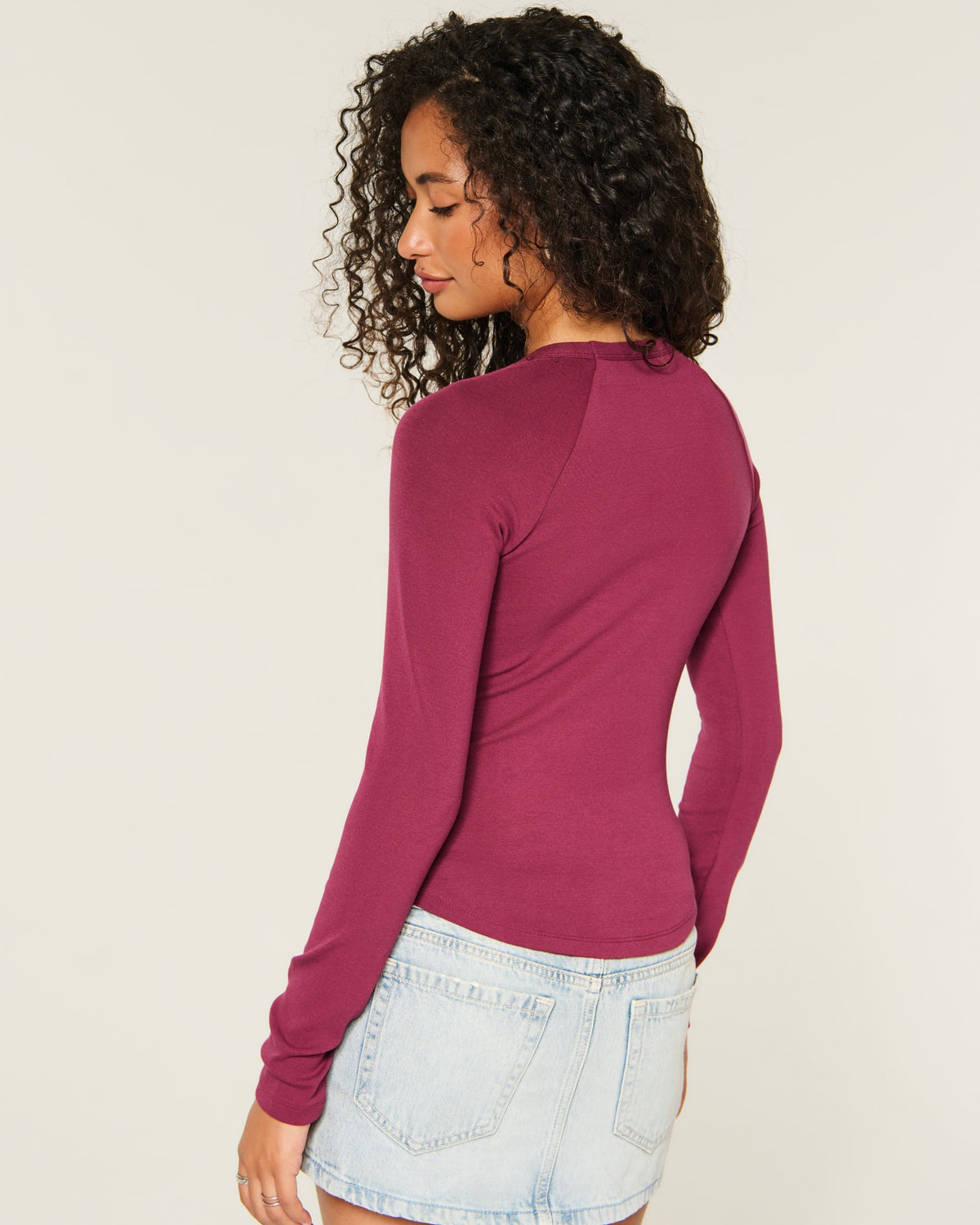 Hollister Long-Sleeve Raglan Crew T-Shirt