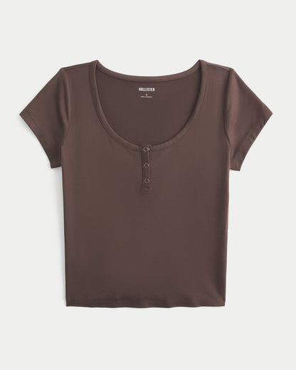 Hollister Smooth Seamless Fabric Snap Henley