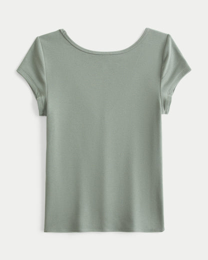 Hollister Must-Have Basic Reversible V-Neck / Slash-Neck T-Shirt