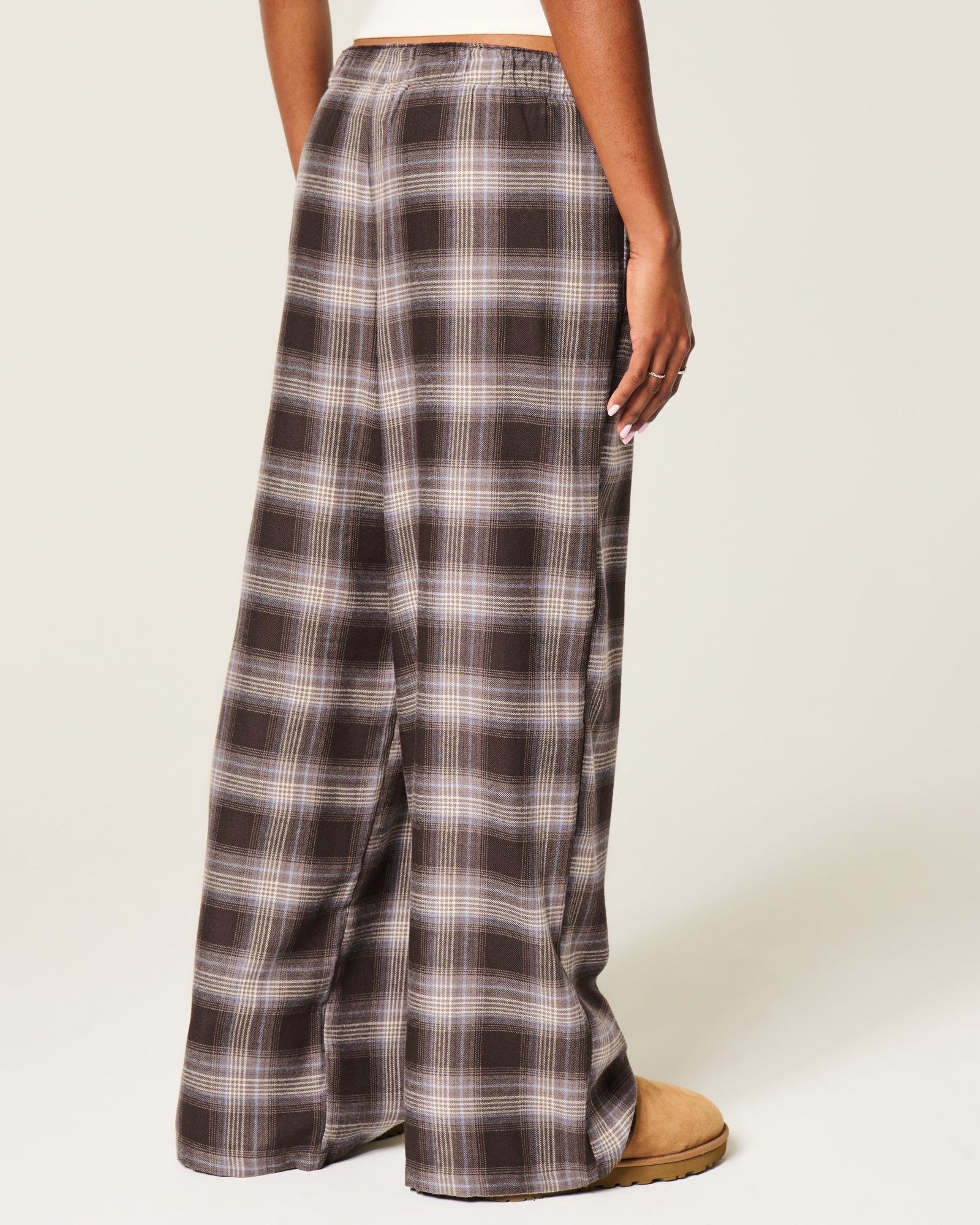 Hollister Low-Rise Logo Waist Flannel Pants