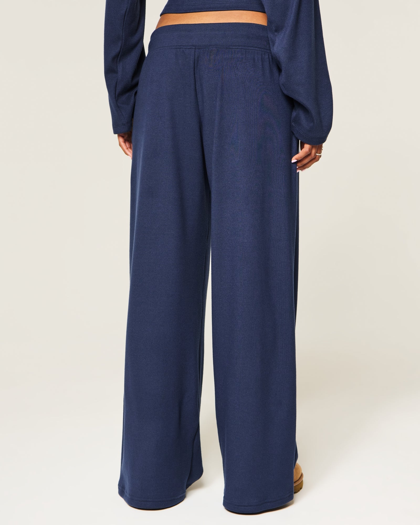 Hollister Hollister Comfy Cloud Baggy Pants