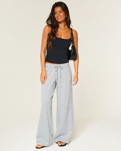 Hollister Hollister Feel Good Low-Rise Baggy Sweatpants