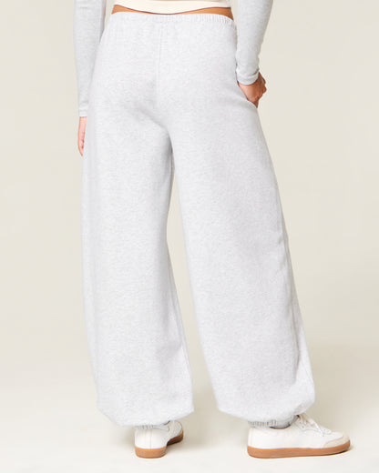 Hollister Hollister Feel Good Low-Rise Balloon Sweatpants