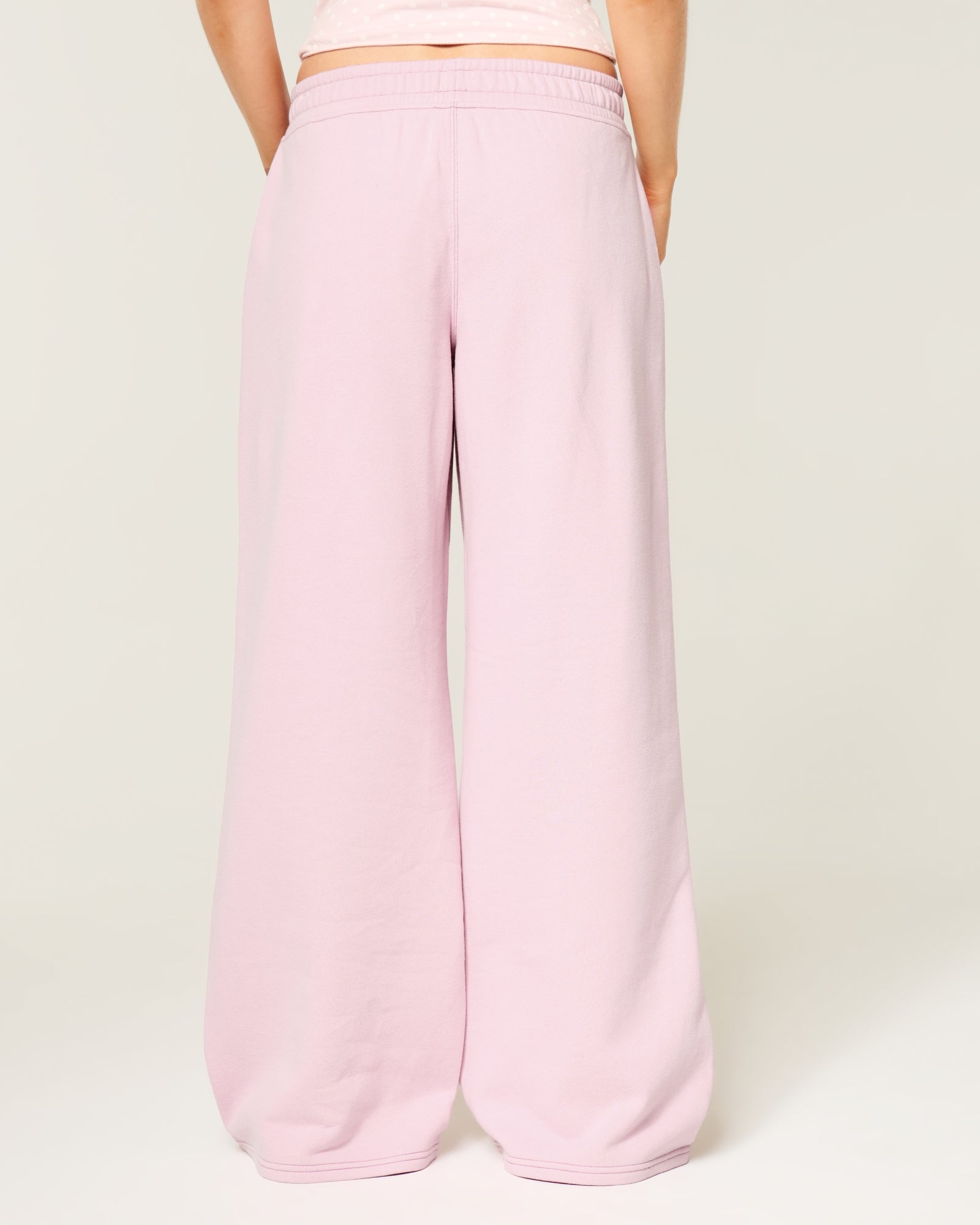 Hollister Hollister Feel Good Low-Rise Baggy Sweatpants