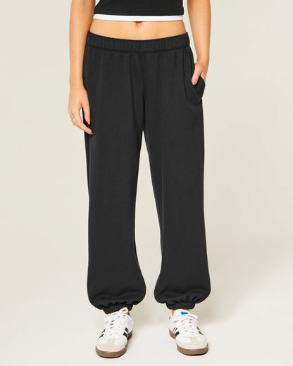 Hollister Hollister Feel Good Low-Rise Fleece Joggers