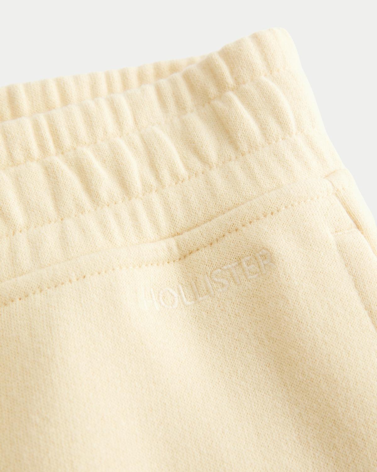 Hollister Hollister Feel Good Low-Rise Baggy Sweatpants
